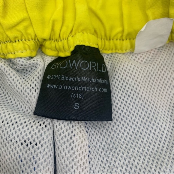 BioWorld Cat Pineapple Drink Vacation Swim Small Pockets Mesh Lining - Picture 3 of 5